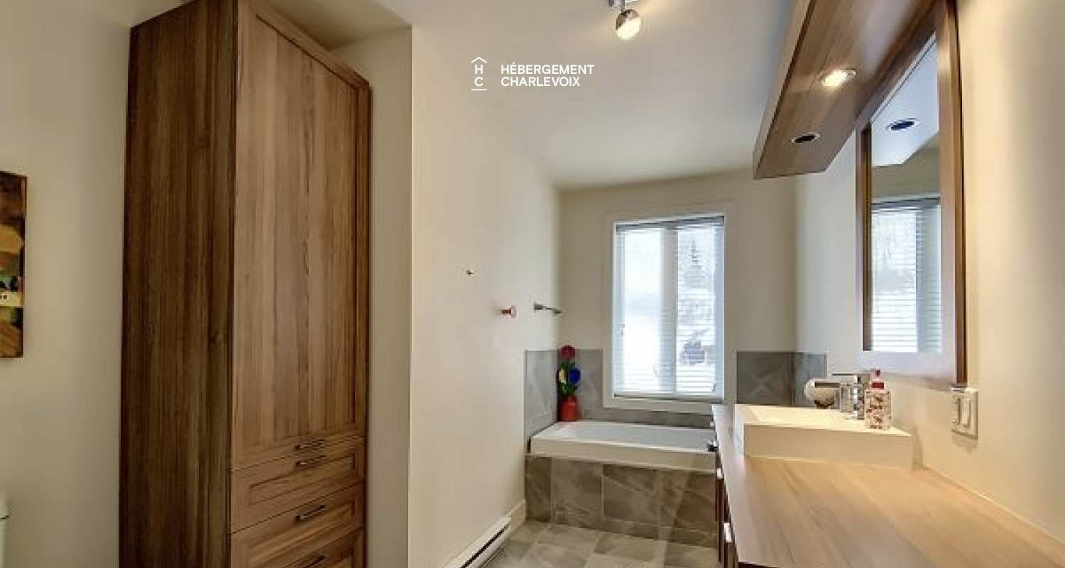 Le 20 - Condo/chalet 2 étages avec vue sur le fleuve